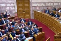 Τσίπρας προς Γεωργιάδη: Η Βουλή δεν είναι στούντιο για τηλεπωλήσεις