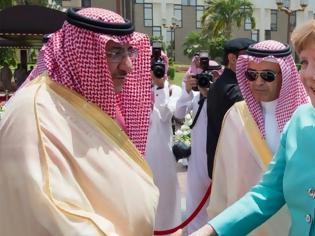 Φωτογραφία για Το πρώτο θέμα στον κόσμο: Χωρίς μαντήλα η Μέρκελ στη Σαουδική Αραβία