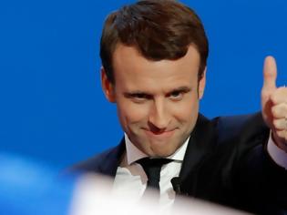 Φωτογραφία για Μακρόν: Η Γαλλία βαδίζει προς ένα τριπολικό πολιτικό σύστημα
