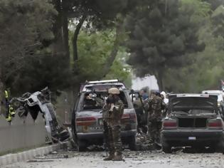 Φωτογραφία για Διπλασιάστηκαν οι νεκροί στην επίθεση στην Καμπούλ