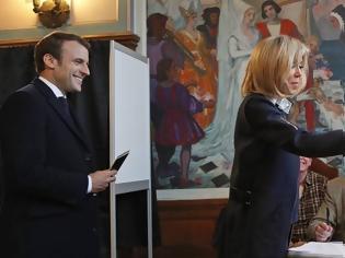 Φωτογραφία για Γαλλία - Εκλογές 2017: Αντίστροφη μέτρηση για τον νέο Πρόεδρο – Δείτε το ποσοστό συμμετοχής