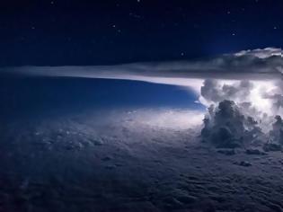 Φωτογραφία για Μέσα από τα μάτια ενός πιλότου: Σπάνιες φωτογραφίες της Γης από ψηλά που σίγουρα δεν έχετε ξαναδεί