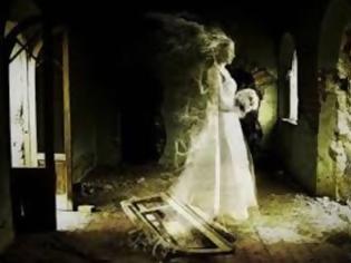 Φωτογραφία για Tο μυστήριο της Νύφης του Αγίου Νικολάου - Mια ανατριχιαστική ιστορία που συζητιέται σε βάθος χρόνων