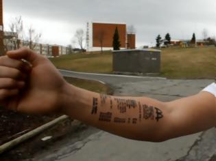 Φωτογραφία για Η ανόητη απόφαση ενός εφήβου - Έκανε στο μπράτσο του τατουάζ μια...[photo]