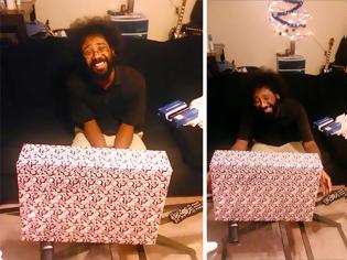 Φωτογραφία για Η απίθανη αντίδραση ενός άνδρα στο δώρο που του έκανε η φίλη του [video]