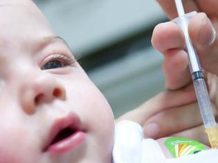 Φωτογραφία για Πρόστιμο και αφαίρεση γονικής επιμέλειας σε όσους δεν εμβολιάζουν τα παιδιά τους στην Ιταλία