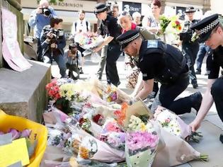 Φωτογραφία για Η Βρετανική Αστυνομία φέρεται να ταυτοποίησε τον βομβιστή αυτοκτονίας που σκόρπισε το θάνατο στο Manchester Arena.
