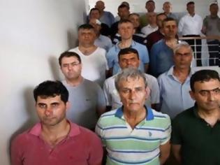 Φωτογραφία για Εντάλματα σύλληψης για ακόμη 139 ανθρώπους στην Τουρκία του Ερντογάν