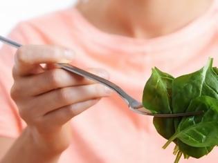 Φωτογραφία για Διαβάστε τους 9 λόγους που πρέπει να τρώτε πιο πολύ σπανάκι