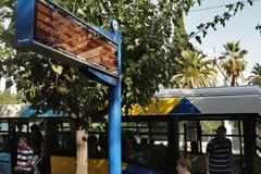 Αλλαγές σε δρομολόγια λεωφορείων, τρόλεϊ και τραμ την Κυριακή