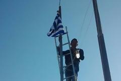 Αλβανοί Εθνικιστές προκαλούν ξανά:  Κατέβασαν σημαίες από πλατείες των χωριών της Εθνικής Ελληνικής Μειονότητας [photos]