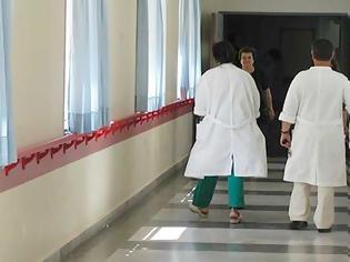 Φωτογραφία για ΕΙΝΑΠ: Νομοσχέδιο με παγίδες ακόμη και για 14ωρη απασχόληση στους νοσοκομειακούς γιατρούς