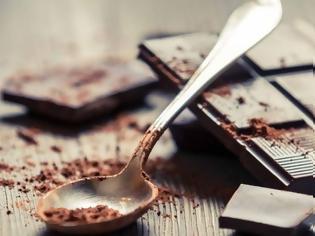 Φωτογραφία για Ο ρόλος της μαύρης σοκολάτας στη δίαιτα