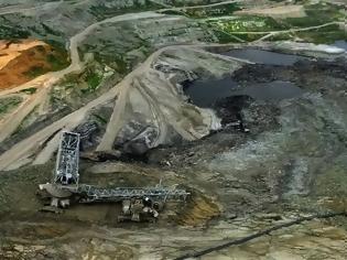 Φωτογραφία για Αμύνταιο: Νέες εικόνες καταστροφής από την κατολίσθηση στο ορυχείο λιγνίτη της ΔΕΗ - Ζημιές άνω του ενός δισεκατομμυρίου [photos+video]