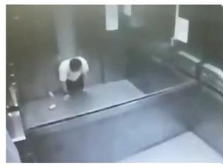 Φωτογραφία για Φριχτός θάνατος: Παγιδεύτηκε σε ασανσέρ – Οι τραγικές τελευταίες του στιγμές [video]
