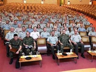 Φωτογραφία για Ομιλία Αρχηγού ΓΕΣ στους Συνταγματάρχες που Υπηρετούν στο Λεκανοπέδιο Αττικής