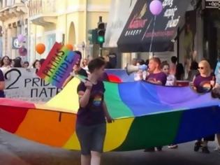 Φωτογραφία για Πάτρα: Εκατοντάδες συμμετείχαν στην πορεία του gay pride Patras [photos]