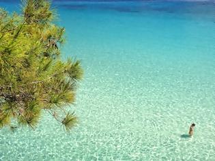 Φωτογραφία για Η Χαλκιδική στα 16 μέρη του κόσμου με τις πιο μαγευτικές παραλίες για το 2017
