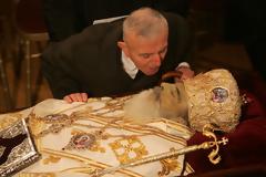 Σοκαριστικές δηλώσεις για τη δολοφονία του Αρχιεπίσκοπου Χριστόδουλου - Το βίντεο θα σας καθηλώσει... [video]