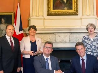 Φωτογραφία για Πόσο επιπλέον θα λάβει η Βόρεια Ιρλανδία μετά τη συμφωνία σχηματισμού κυβέρνησης;