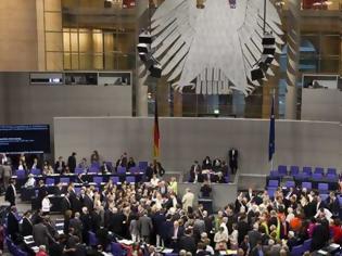 Φωτογραφία για Οι Γερμανοί βουλευτές ψηφίζουν για τη νομιμοποίηση του γάμου ομοφυλοφίλων