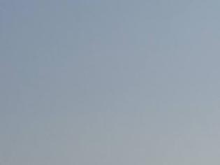 Φωτογραφία για Άλμα αλεξίπτωτου στατικού ιμάντα Μονάδας Εφέδρων Καταδρομών