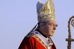 Νέο σκάνδαλο «ρίχνει τη σκιά» του πάνω από το Βατικανό
