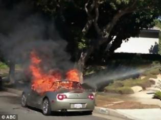 Φωτογραφία για Παίρνουν φωτιά από τη ζέστη τα αυτοκίνητα – Τι πρέπει να προσέξουμε;