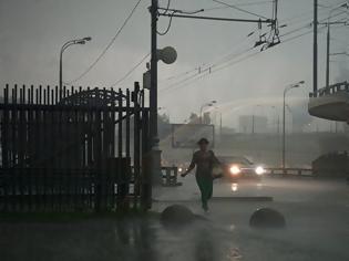 Φωτογραφία για Αμύνεται με όλα τα μέσα η Ρωσία: Δέχεται βομβαρδισμούς Haarp – Πλημμύρισε η Μόσχα και έχουμε ένα νεκρό και δεκάδες τραυματίες!