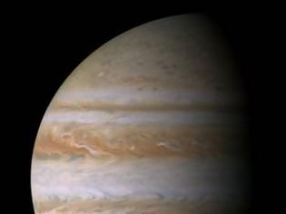 Φωτογραφία για Tο Juno θα περάσει ακριβώς πάνω από την ερυθρά κηλίδα του Δία