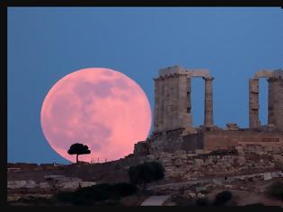 Φωτογραφία για Το μυστήριο γύρω από τις τοποθεσίες των ιερών μνημείων της Ελλάδας