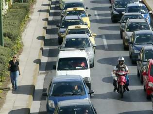 Φωτογραφία για Γαλλία: Απαγορεύονται από το 2040 τα βενζινοκίνητα & πετρελαιοκίνητα αυτοκίνητα