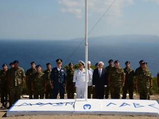 Φωτογραφία για Φωτογραφίες από την επίσκεψη της ΑΕ Προέδρου της Δημοκρατίας, του ΥΕΘΑ και του Αρχηγού ΓΕΕΘΑ στη Χίο, το φυλάκιο της Παναγιάς και τη Λήμνο