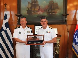 Φωτογραφία για Συνάντηση του Αρχηγού ΓΕΝ με τον Υποδιοικητή του Στόλου της Ανατολικής Θάλασσας του Ναυτικού της Κίνας