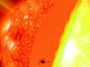 Φωτογραφία για Ο πυρήνας του Ήλιου περιστρέφεται με τετραπλάσια ταχύτητα από την επιφάνειά του