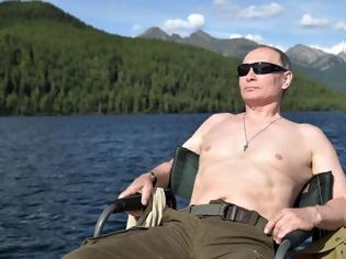 Φωτογραφία για Γιατί ο Putin χωρίς μπλούζα είναι αυτός που γελάει τελευταίος