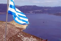 Τούρκοι κατέβασαν την Ελληνική σημαία στο Καστελόριζο λένε οι ντόπιοι.Σιγή ιχθύος απο το ΥΠΕΘΑ