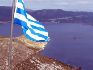 Φωτογραφία για Τούρκοι κατέβασαν την Ελληνική σημαία στο Καστελόριζο λένε οι ντόπιοι.Σιγή ιχθύος απο το ΥΠΕΘΑ