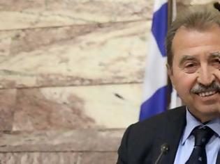 Φωτογραφία για O Μητσοτάκης έκοψε τον υιό Τραγάκη επειδή προανήγγειλε την υποψηφιότητά του ο πατέρας του