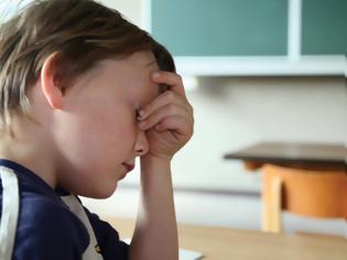 Φωτογραφία για Κοινωνικό άγχος στα παιδιά: Πώς θα τα βοηθήσετε να το ξεπεράσουν