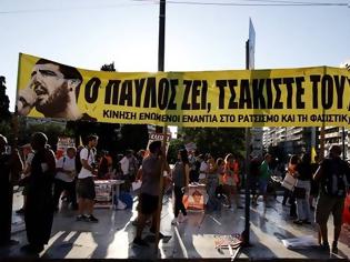 Φωτογραφία για Πορεία στο κέντρο της Αθήνας στη μνήμη του Παύλου Φύσσα  [photos]
