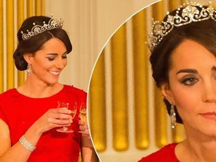 Φωτογραφία για Η «χρυσή» Κέιτ Μίντλετον: Τα κοσμήματα της μελλοντικής βασίλισσας της Αγγλίας αξίζουν πάνω από 600.000€!