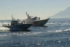 Σοβαρό επεισόδιο ανοιχτά της Μυτιλήνης – Τουρκικά σκάφη παρενόχλησαν πλοίο του Λιμενικού