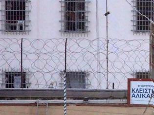 Φωτογραφία για Αιτία μια «βεντέτα» - Σακάτεψαν στο ξύλο Κρητικό κρατούμενο μέσα στις φυλακές Αλικαρνασού