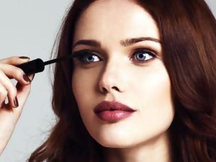 Φωτογραφία για 3 tips που δεν ήξερες για τέλειο μακιγιάζ ματιών από τον make up artist