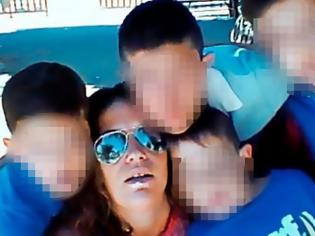Φωτογραφία για Μακάβρια ιστορία: Τέσσερα παιδιά ζούσαν με τη νεκρή τους μητέρα νομίζοντας ότι κοιμάται και...