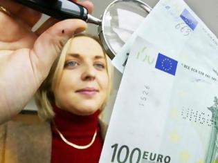 Φωτογραφία για Αναλυτές FX: Γιατί το ευρώ δεν είναι «ελκυστικό»