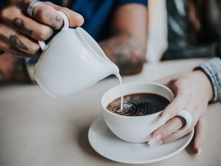 Φωτογραφία για Tips για να γλυκάνεις τον καφέ σου χωρίς να προσθέσεις ζάχαρη