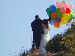 Φωτογραφία για Οι γυναίκες στην Ελλάδα αποφέυγουν τον γάμο και την τεκνοποίηση λόγω της κρίσης