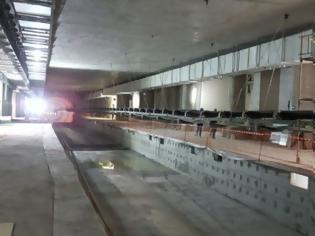 Φωτογραφία για Επέκταση Μετρό προς Πειραιά: Τα 2,5 χρόνια καθυστέρησης έφτασε ο Σταθμός Πειραιά